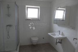 Malinska dvoetažni apartman, 2S + DB, Malinska-Dubašnica, Flat