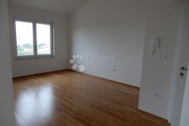 Malinska dvoetažni apartman, 2S + DB, Malinska-Dubašnica, Flat