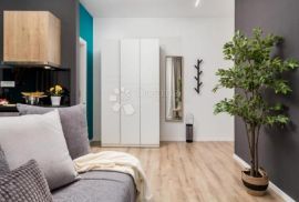 Tri predivna apartmana u centru Rijeke, Rijeka, Wohnung