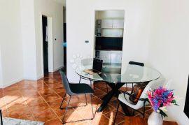 POREČ STAN 63,27m2 STROGI CENTAR,PRODAJA!, Poreč, Appartement