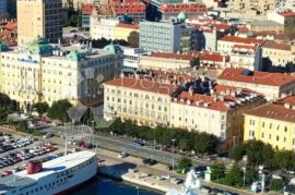 Najam poslovnog prostora na Rivi, Rijeka, Εμπορικά ακίνητα