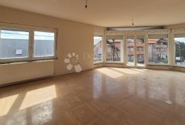 4S-stan u Dubravi, spremište, PM, 131 m2 - odlična prilika!, Zagreb, Apartamento