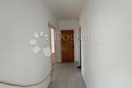 Crikvenica apartman 64m2 sa pogledom na more, Crikvenica, Wohnung