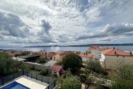 PRILIKA!! Apartman sa prekrasnim pogledom na more, Crikvenica, Appartment