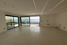 LUKSUZAN STAN, 144 m2,  S POGLEDOM (NOVOGRADNJA), Opatija, Appartement