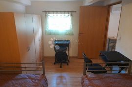 CENTAR DUGOROČNI NAJAM STANA, Rijeka, Apartamento