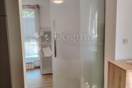 PREDIVAN STAN NA EKSKLUZIVNOJ LOKACIJI, Zagreb, Appartment