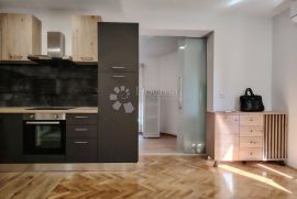 PREDIVAN STAN NA EKSKLUZIVNOJ LOKACIJI, Zagreb, Appartment