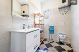 Prekrasan apartman na ekskluzivnoj lokaciji u Rovinju, Rovinj, Kвартира