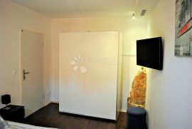 Prekrasan apartman na ekskluzivnoj lokaciji u Rovinju, Rovinj, Kвартира