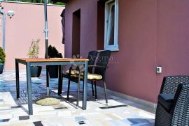 Prekrasan apartman na ekskluzivnoj lokaciji u Rovinju, Rovinj, Kвартира