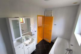 Četverosobni stan u okolici Samobora, Samobor - Okolica, Appartment