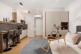 Najam studio apartmana u centru grada Rijeke, Rijeka, Appartamento