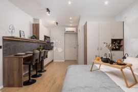 Najam studio apartmana u centru grada Rijeke, Rijeka, Appartamento