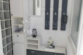 APARTMAN/STAN OMIŠALJ, Omišalj, شقة