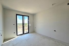 Umag,novogradnja, stan na 10min od mora, Umag, Appartement