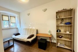 DUGOROČNI NAJAM NEDALEKO CENTRA GRADA, Rijeka, Appartement