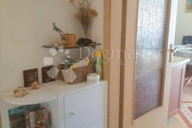 Srdoči dvosoban stan, Rijeka, Apartamento