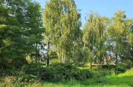 VELIKO GRAĐEVINSKO ZEMLJIŠTE S KUĆOM ZA RUŠENJE, Vrbovec, بيت