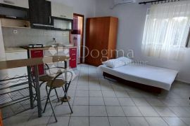 Apartmanska kuća , Zadar, Stanovi, Zadar, Casa