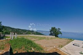 OPATIJA, POLJANE- KUĆA SA DVA DVOETAŽNA STANA DVA BAZENA I PANORAMSKI POGLED!, Opatija - Okolica, Casa