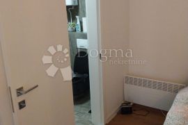 Opatija -153m2,4skl u villi kompletno adaptiran, Opatija, Appartement