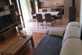 BILICE- PROSTRANI DVOETAŽNI STAN, Šibenik - Okolica, Appartment