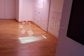 APARTMAN MALINSKA SA POGLEDOM NA MORE, Malinska-Dubašnica, Wohnung