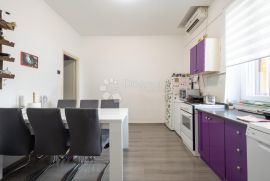 TURNIĆ 2SKL 55m2, Rijeka, Appartement