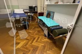 Centar-103m2 -5skl ,uredno blizina Zagrada, Rijeka, Daire