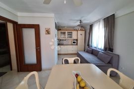 ŠILO, 2 APARTMANA 200 METARA  OD MORA, Dobrinj, Daire