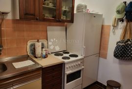 Apartman 80m od mora, Novi Vinodolski, Appartment