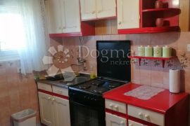 Rijeka, Pehlin, etaža 100 m2, balkon, Rijeka, Appartment