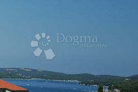 MALI LOŠINJ -APARTMAN 1 KAT - NAMJEŠTENO, Mali Lošinj, Διαμέρισμα