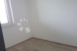 MALI LOŠINJ -APARTMAN 1 KAT - NAMJEŠTENO, Mali Lošinj, Διαμέρισμα