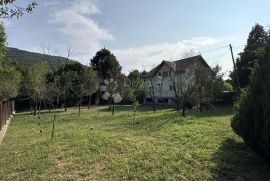 NOVA KIĆA SA DVA STANA ZASEBNI ULAZI , GRAČAC, Gračac, House