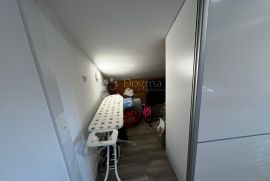 PRILIKA!! Jadranovo apartman 60m2 sa pogledom na more, Crikvenica, Apartamento