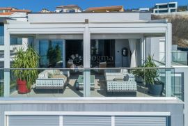 PENTHOUSE 170m2 Crikvenica, Crikvenica, Appartment