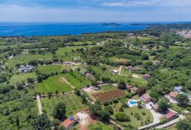 POSEBNA PROSTRANA OAZA ČISTOG UŽITKA 900 M OD PLAŽE, ROVINJ, Rovinj, Casa