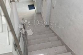 IDILIČNI APARTMAN BLIZU MORA, Crikvenica, Appartement