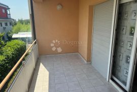 Dvosoban stan na Gornjem Bukovcu !, Zagreb, Apartamento