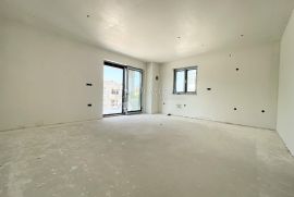 Dvosobni stan na 1.katu, novogradnja, Umag, Umag, Apartamento