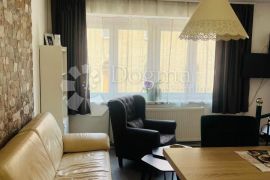 STUDIO APARTMAN U CENTRU ZAGREBA PRODAJA,DOBRA INVESTICIJA!, Zagreb, Flat