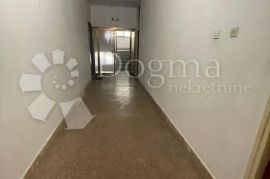 Turnić 41m2,1s+db,balkon pogled na more, Rijeka, Stan