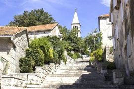 Prostrana građevna parcela, otok Brač, Nerežišća, Land