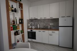 STAN SA PREDIVNOM TERASOM U DRAMLJU, Crikvenica, Apartamento