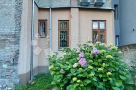 Kvalitetan stan kod Trga Francuske Republike, Zagreb, Flat