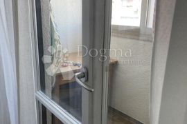 Sunčani stan za najam, Rijeka, Appartement