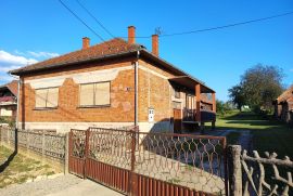 Obiteljska kuća sa velikim potencijalom, Kloštar Podravski, House