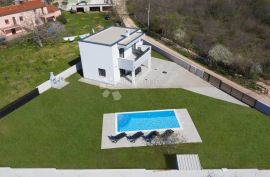 MODERNA KUĆA 127M2 U OKOLICI SAVIČENTE, Svetvinčenat, House